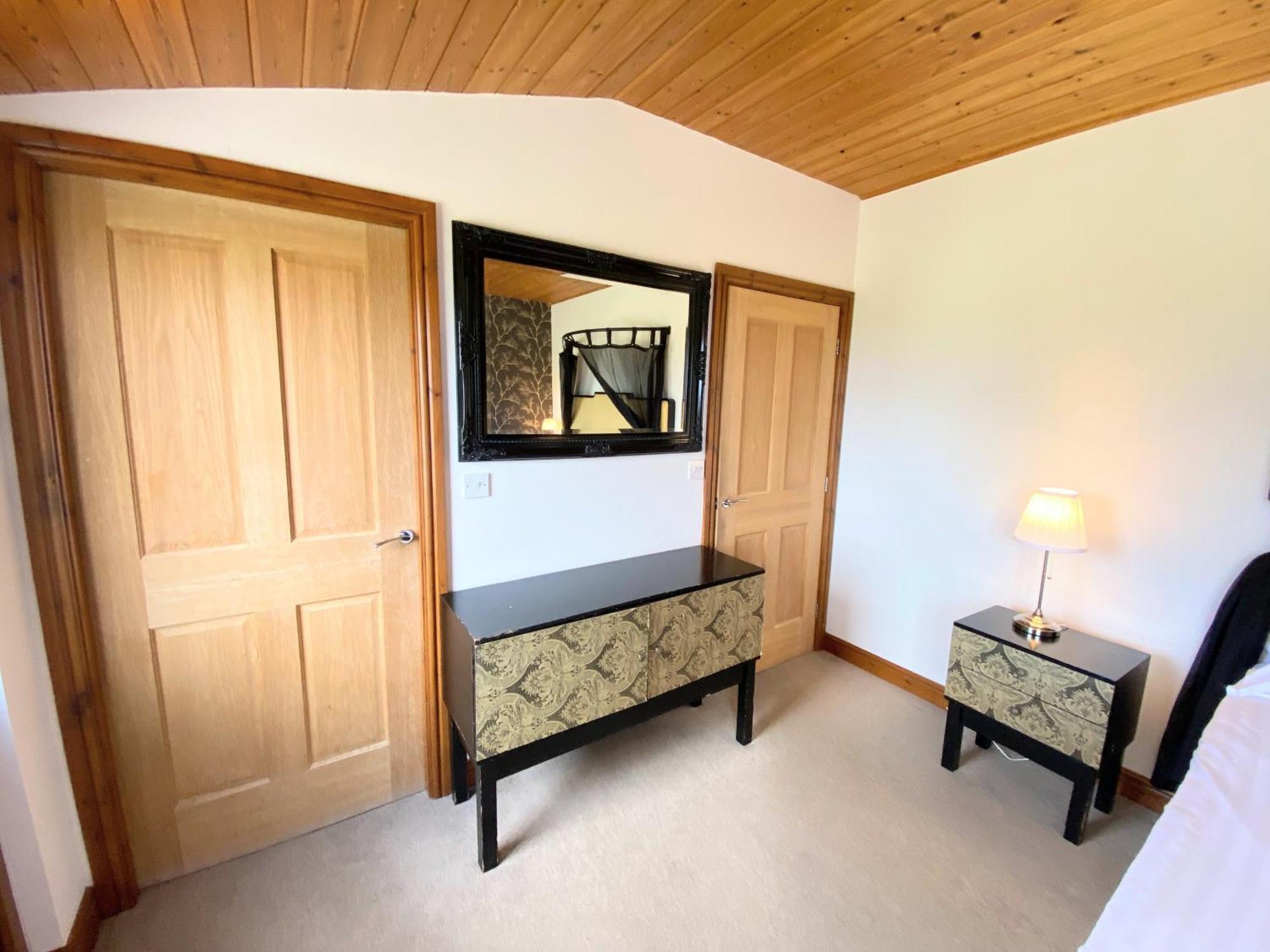 Villa Torridon 12 With Private Hot Tub - Fife - Loch Leven - Lomond Hills Kelty Esterno foto