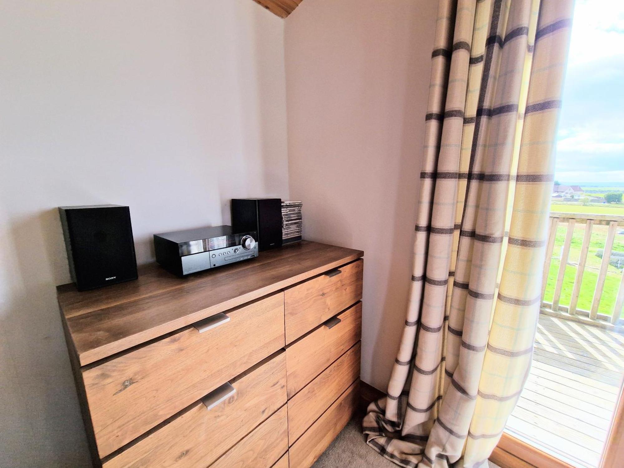 Villa Torridon 12 With Private Hot Tub - Fife - Loch Leven - Lomond Hills Kelty Esterno foto